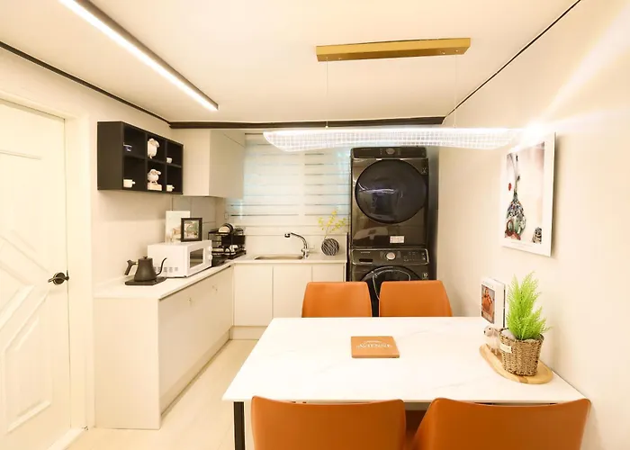Villa Avienne 홍대 명동 이태원 Ddp Kspo 경북궁 롯데월드 성수 *